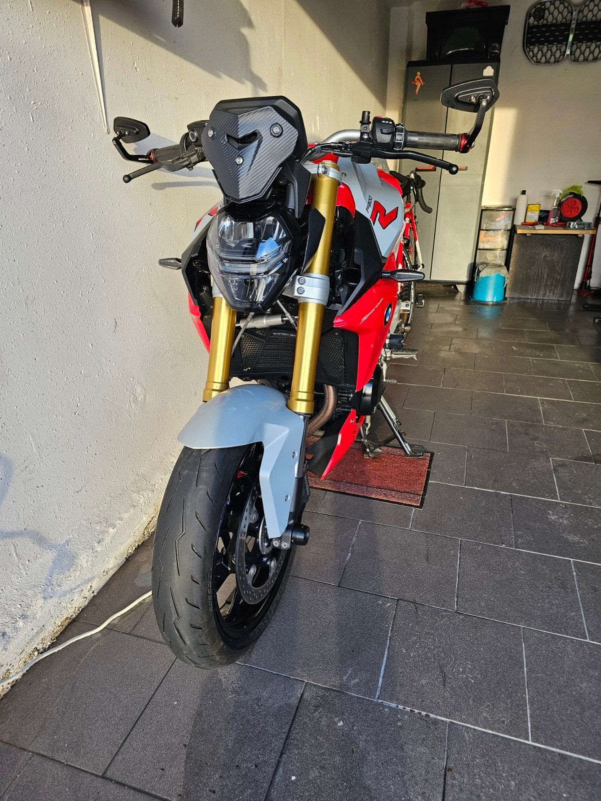 BMW F900R, Motos, Particulier