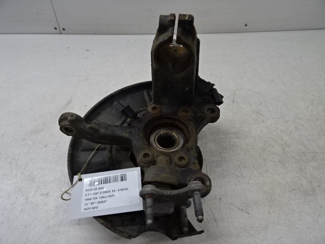 WIELNAAF LINKS VOOR Audi Q3 (8UB / 8UG) (01-2011/12-2019), Gebruikt, Audi