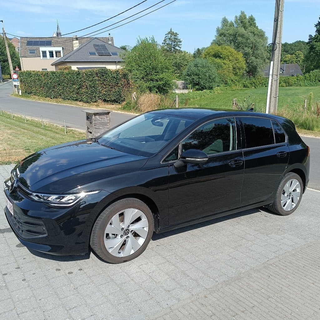 Volkswagen Golf 8.5 eTSI 1.5, Autos, Volkswagen, Achat, Euro 6, Boîte manuelle, Noir
