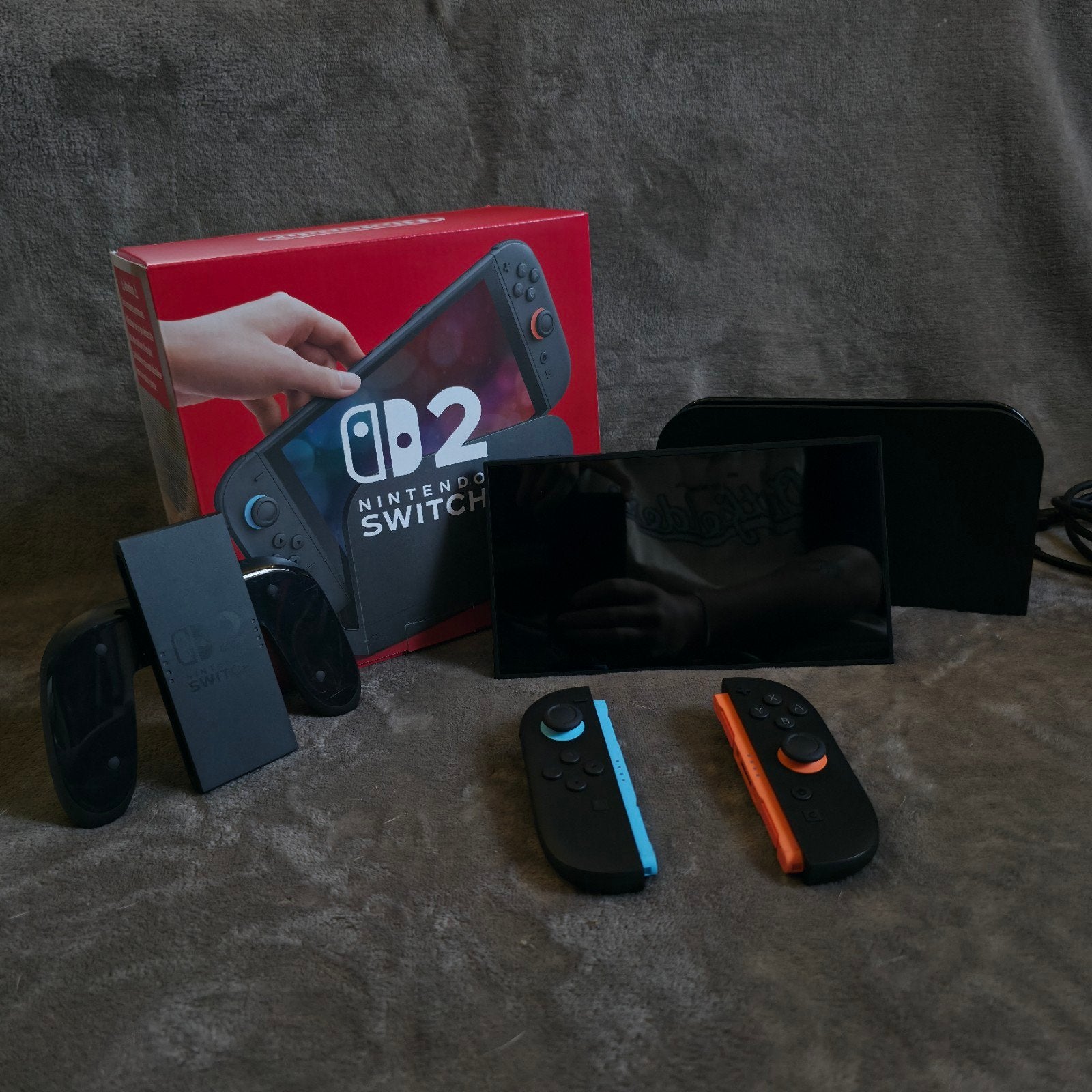 Nintendo Switch 2 - État Neuf + Boîte + Facture Krëfel, Enlèvement ou Envoi, Comme neuf, Avec 2 manettes