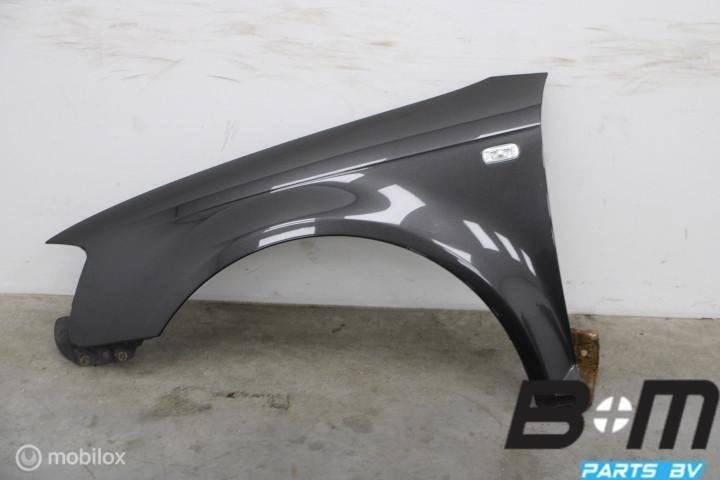 Linker voorscherm Audi A3 8P SB LZ7L 8P0821105F, Utilisé