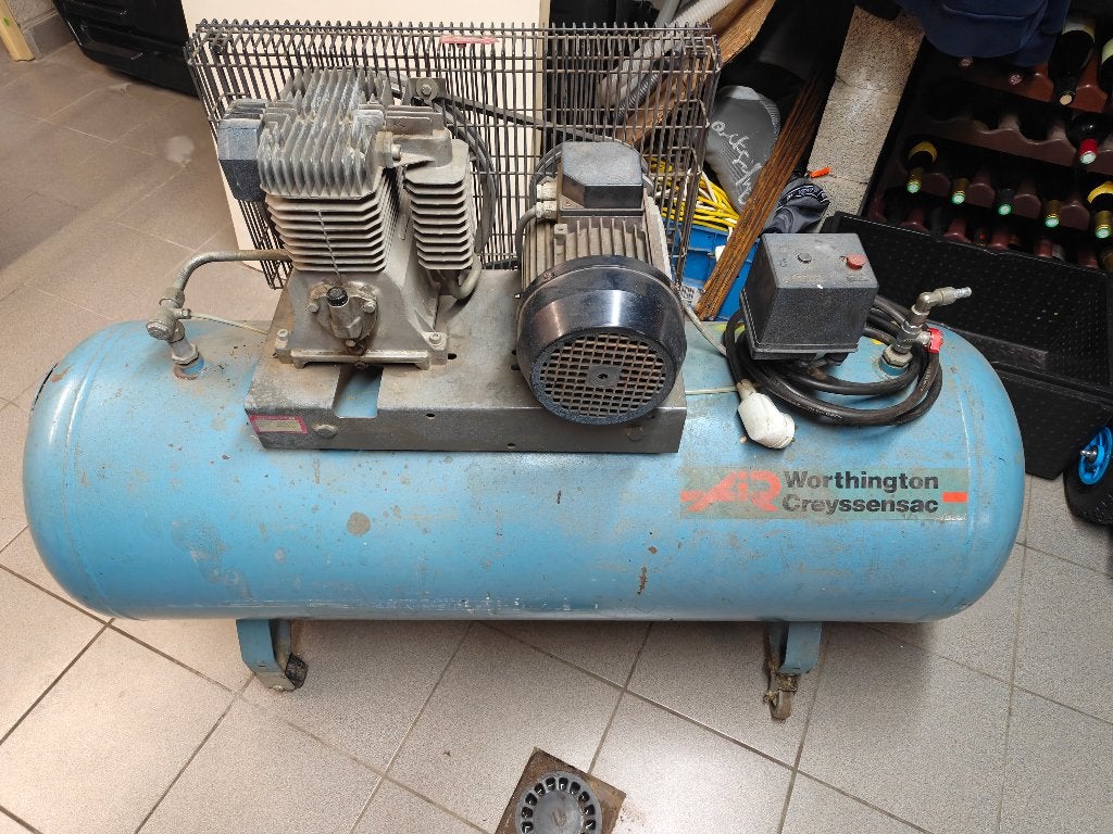 Compresseur Worthington Creyssensac 200L–10 bar(cuve percée), Bricolage & Construction, Enlèvement, Utilisé, 10 bars ou plus, 100 litres ou plus