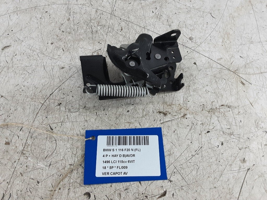 MOTORKAP SLOT BMW 1 serie (F20) (724254911), Gebruikt, BMW, Petuelring 130
80809  München, DE, Bayerische Motoren Werke AG