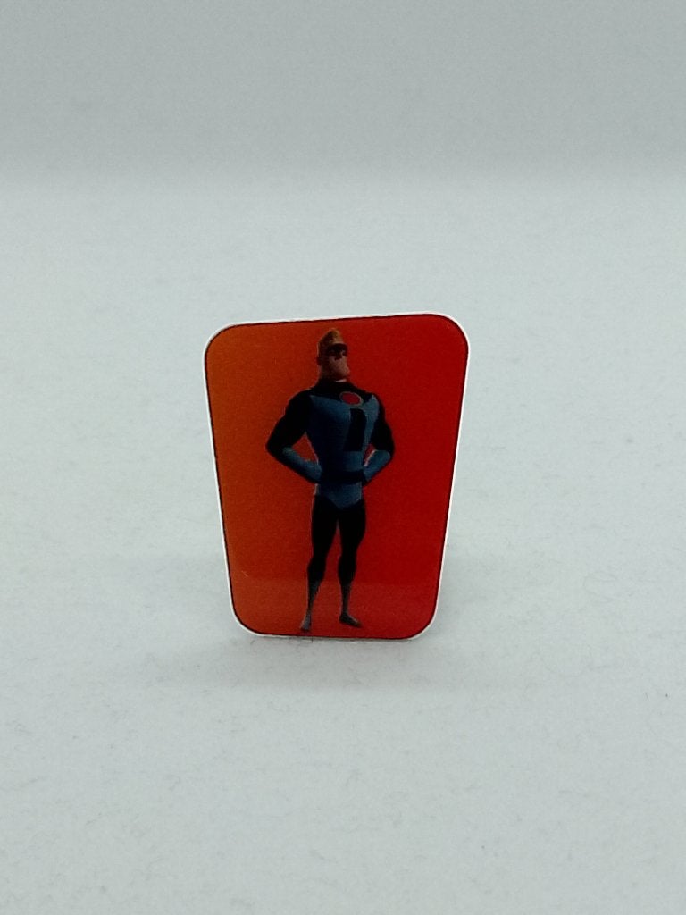 Disney Pin Incredibles Mr. Incredible Robert "Bob" Par Nr 70, Collections, Broches, Pins & Badges, Enlèvement ou Envoi, Utilisé