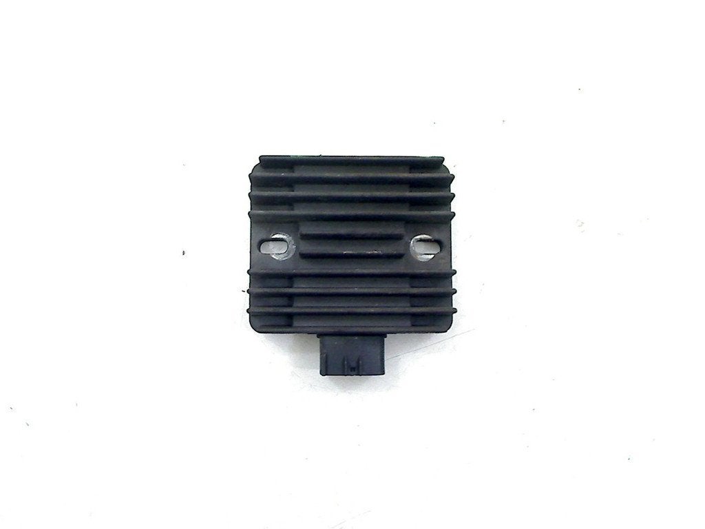 REGULATEUR DE TENSION Kawasaki, Dhr. S. di Majo, Utilisé, Info@cama-motorparts.nl, P.J. Troelstraweg 8 8
3144 CX  MAASSLUIS, NL
