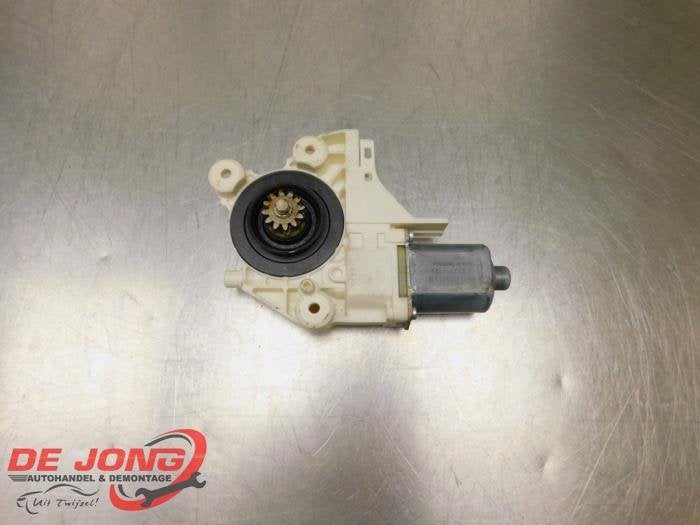 Moteur de vitre portière d'un Ford Focus, Autos : Pièces & Accessoires, -, 3 mois de garantie, -, -