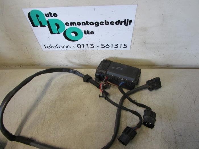 Boîte à fusibles d'un BMW 5-Serie (5-Serie 95-), -, 3 mois de garantie, Utilisé, -