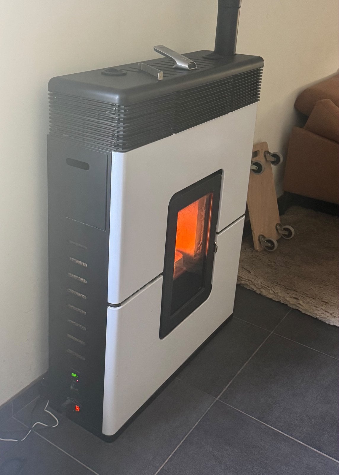 Pelletkachel MCZ Philo 9 kW / Afstandsbediening /kanalisatie, Huis en Inrichting, Ophalen, Zo goed als nieuw, Pelletkachel