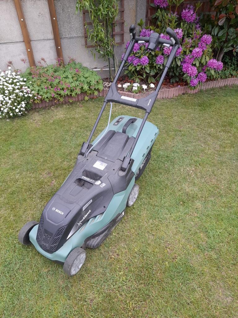 Grasmaaier Bosch, Ophalen, Cirkelmaaier, Gebruikt, Opvangbak