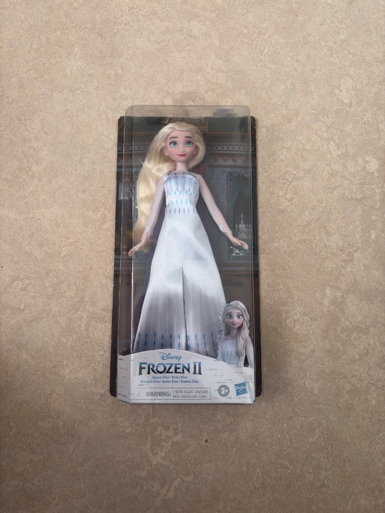 Poupée, reine des neiges 2, Enlèvement ou Envoi, Autres personnages, Neuf, Statue ou Figurine