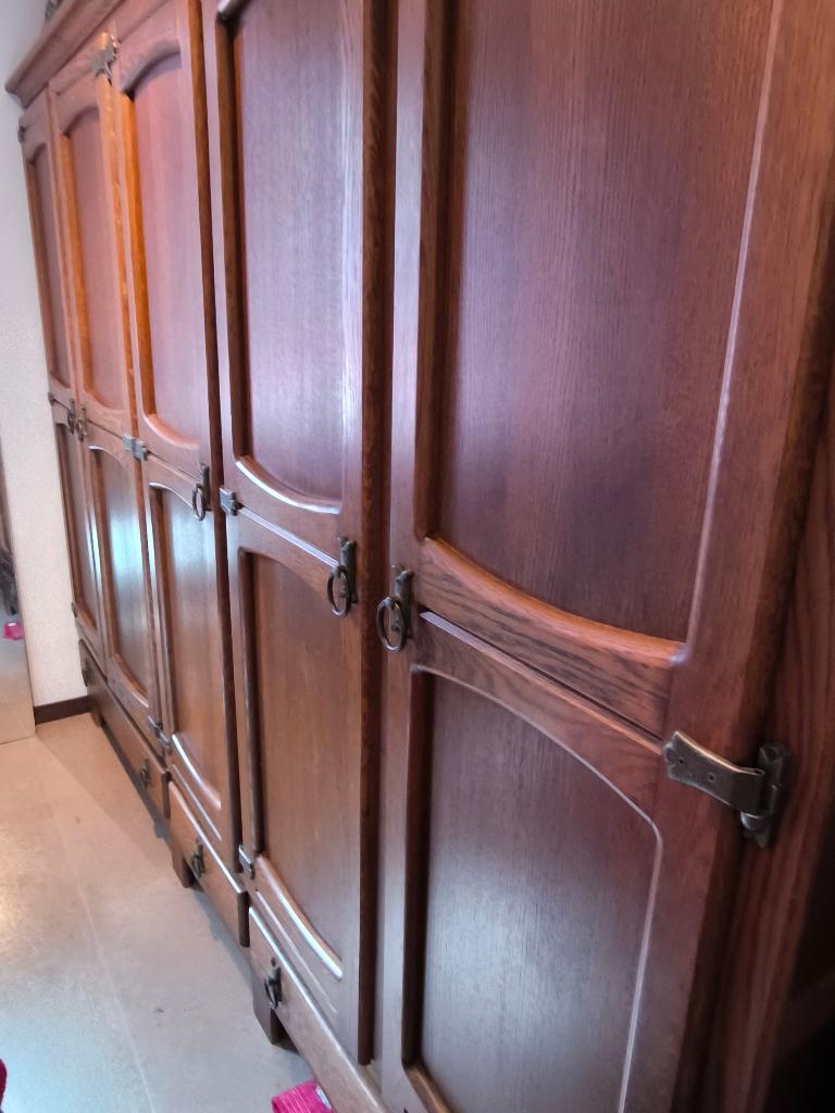 Garde robe 5 portes et commode 3 tiroirs brun, Enlèvement, Utilisé