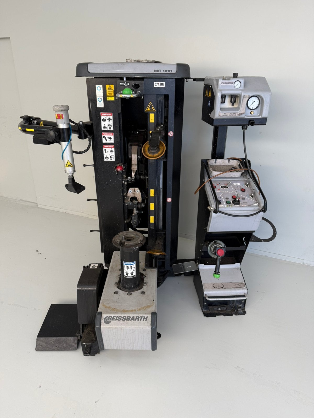 Bandenmontagetoestel Beissbarth MS900, Enlèvement, Utilisé