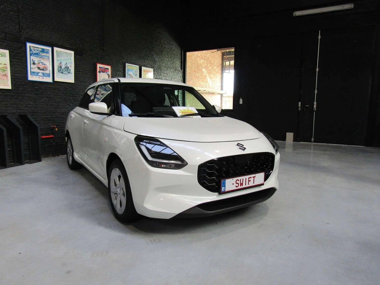 Suzuki Swift Swift 1.2i SHVS Grand Luxe+ CVT (bj 2025) (m2454509789 ...