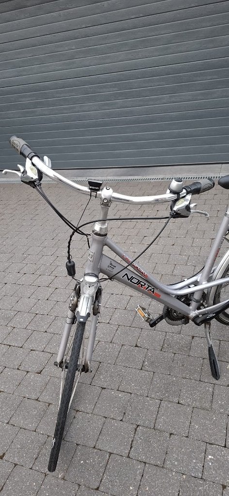 Dames- en Herenfiets, Fietsen en Brommers, Gebruikt, Velgrem, Versnellingen, Ophalen