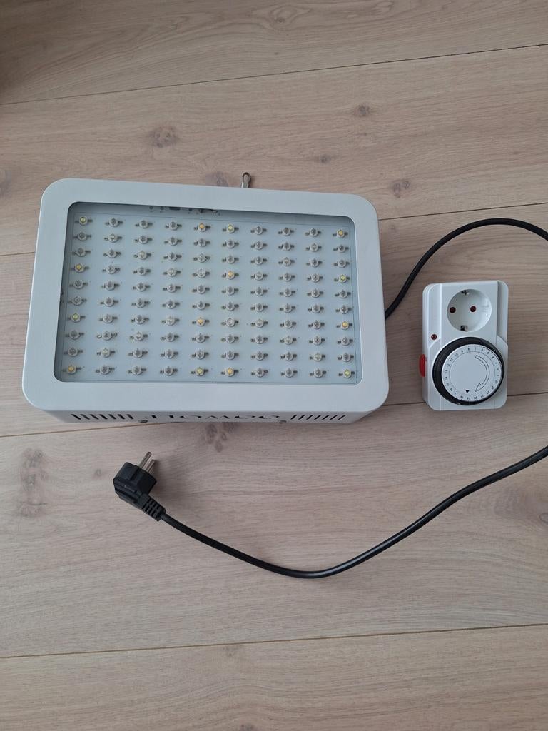 Lampe de croissance led avec minuteur, Jardin & Terrasse, Enlèvement, Comme neuf, Lampe de croissance
