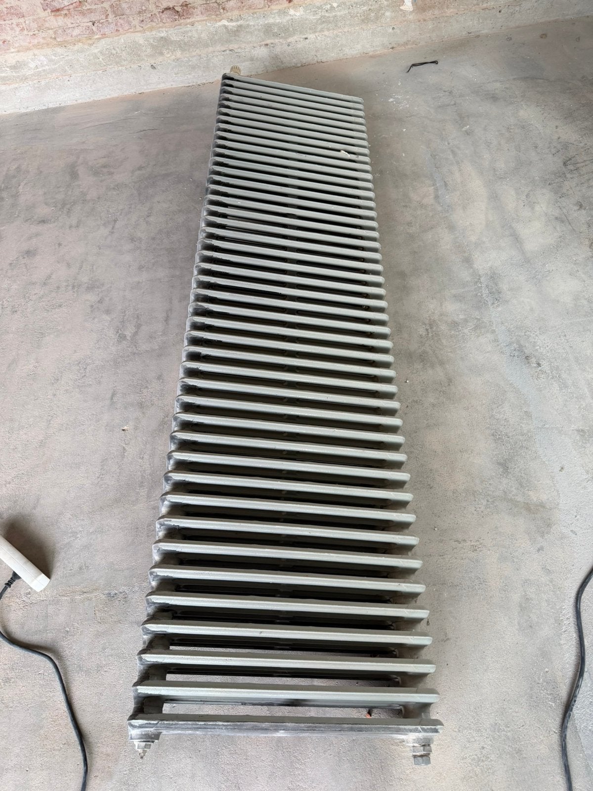 Antieke verwarming op water - gietijzer, Doe-het-zelf en Bouw, Ophalen, 30 tot 80 cm, Gebruikt, Radiator