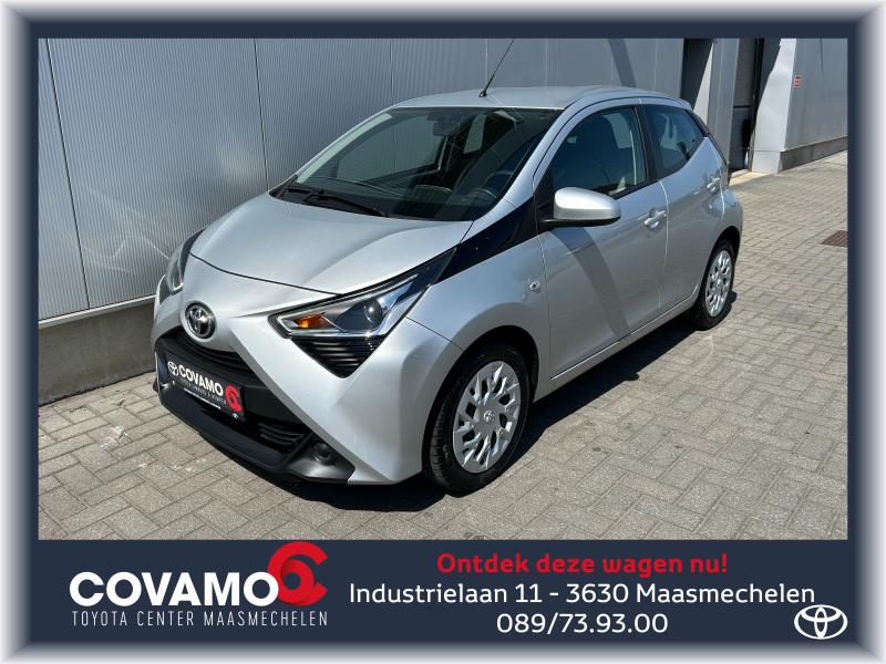 Toyota Aygo 1.0 x-play II, Euro 6, 72 pk, Handgeschakeld, 5 deurs