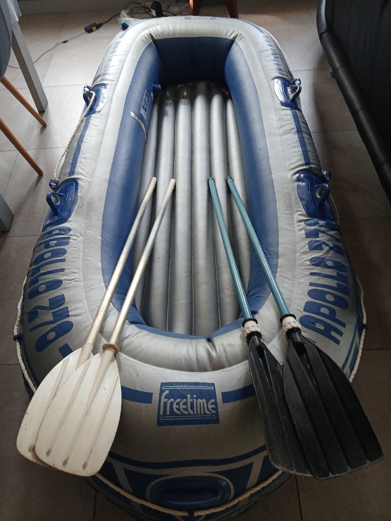 Opblaasbare speelboot, Sports nautiques & Bateaux, Canoës, Gonflable, Enlèvement, Utilisé, Autres types