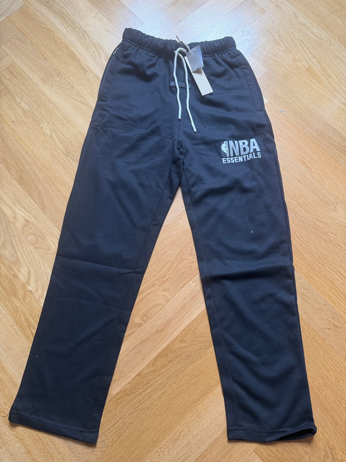 NBA essentials broek maat small, Ophalen of Verzenden, Zo goed als nieuw
