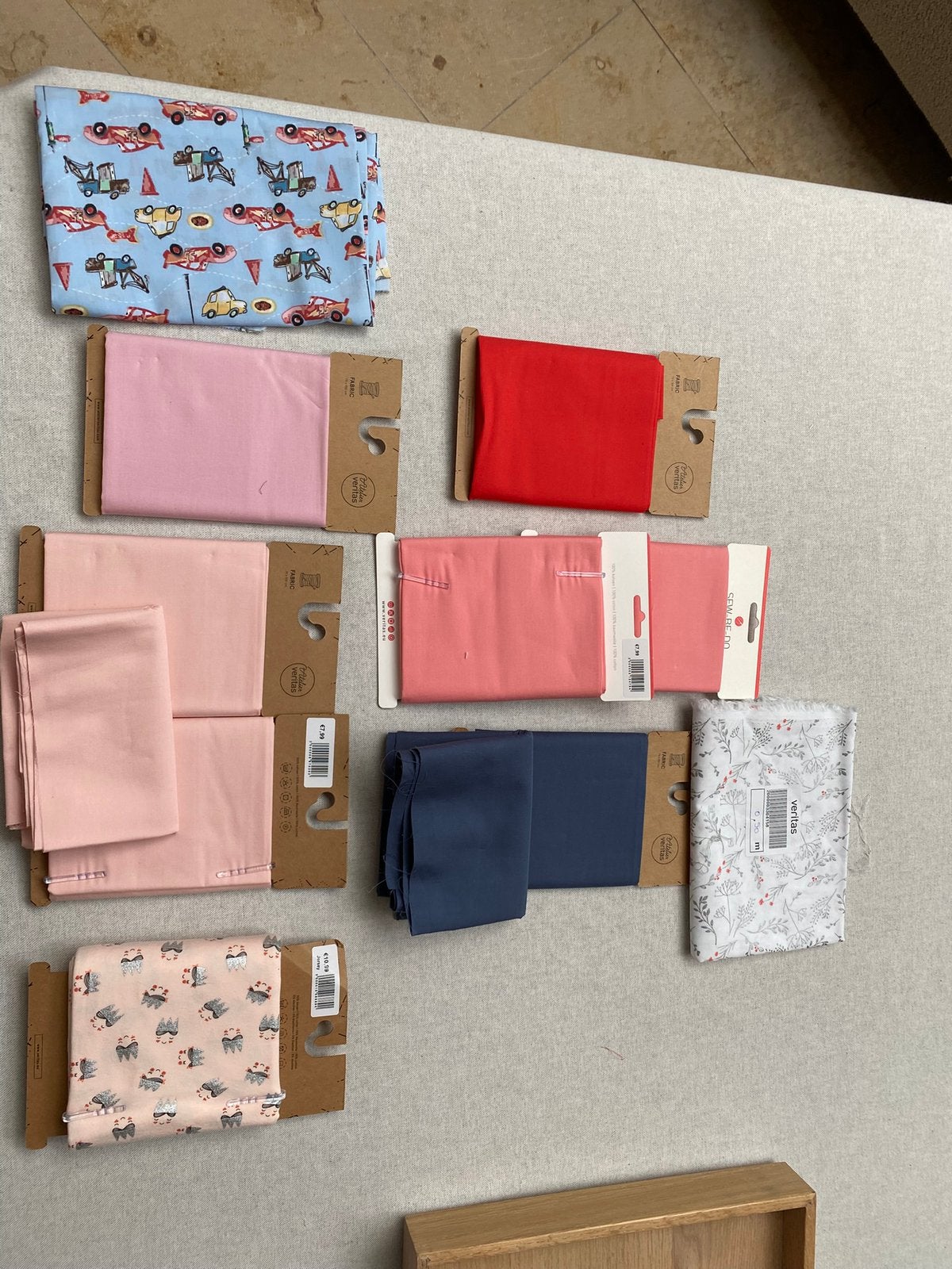 Écussons de tissu, 5€ chacun, Enlèvement ou Envoi