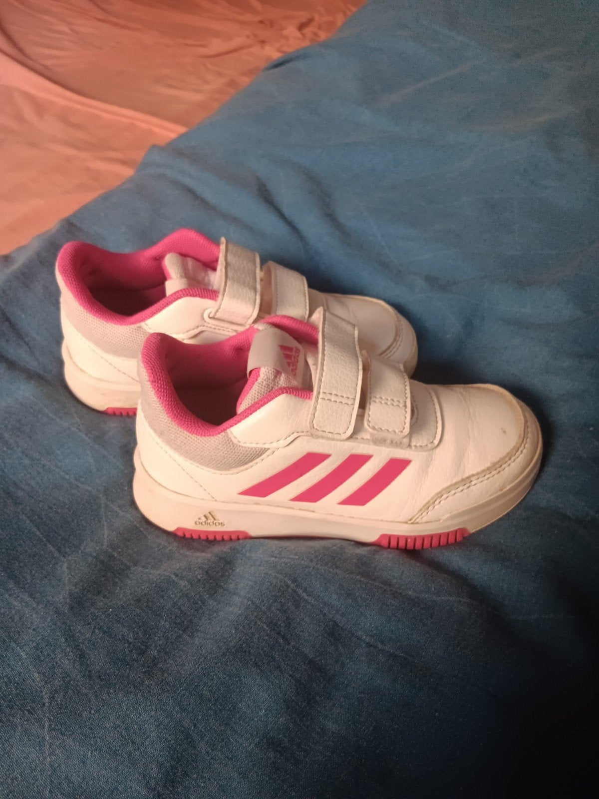 chaussure adidas 29, Adidas, Enlèvement ou Envoi, Autres types, Fille