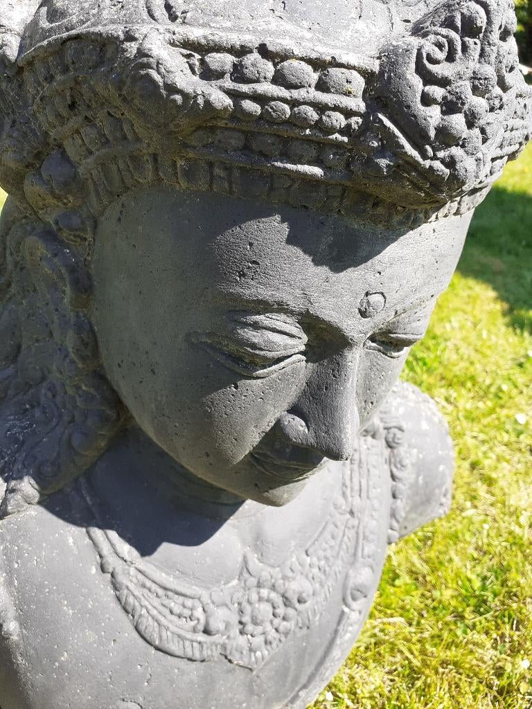 SOLDE SHIVA-BUSTE IN GEPATINEERDE STEEN (hoogte 60 cm), Tuin en Terras, Tuinbeelden, Ophalen, Zo goed als nieuw, Overige materialen