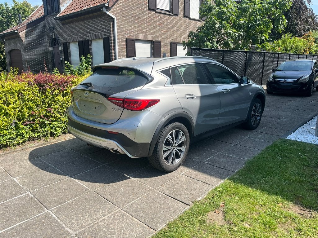 Infiniti QX30 2.2 Diesel Premium AWD - Euro 6 - Automaat, Auto's, QX30, Diesel, Particulier, SUV of Terreinwagen
