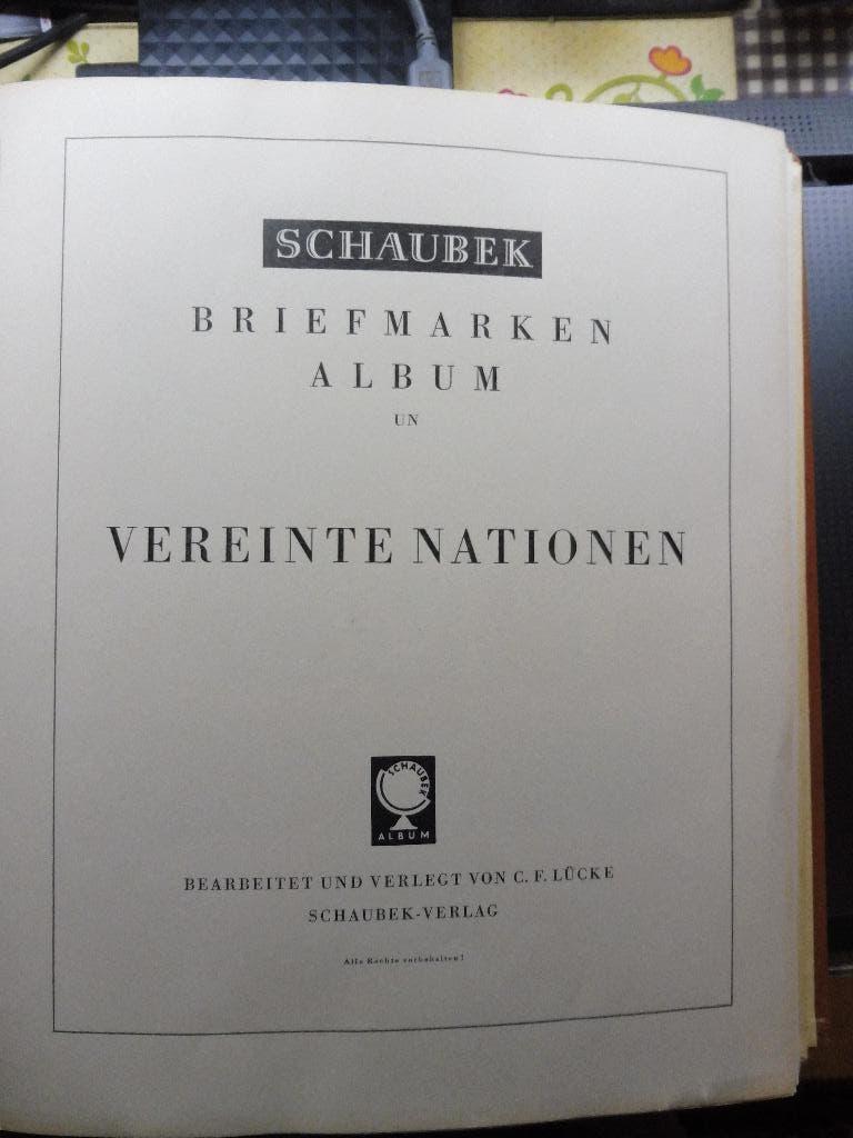 Verenigde naties in een Schaubek album 1951 - 1986 (1505/01), Ophalen of Verzenden