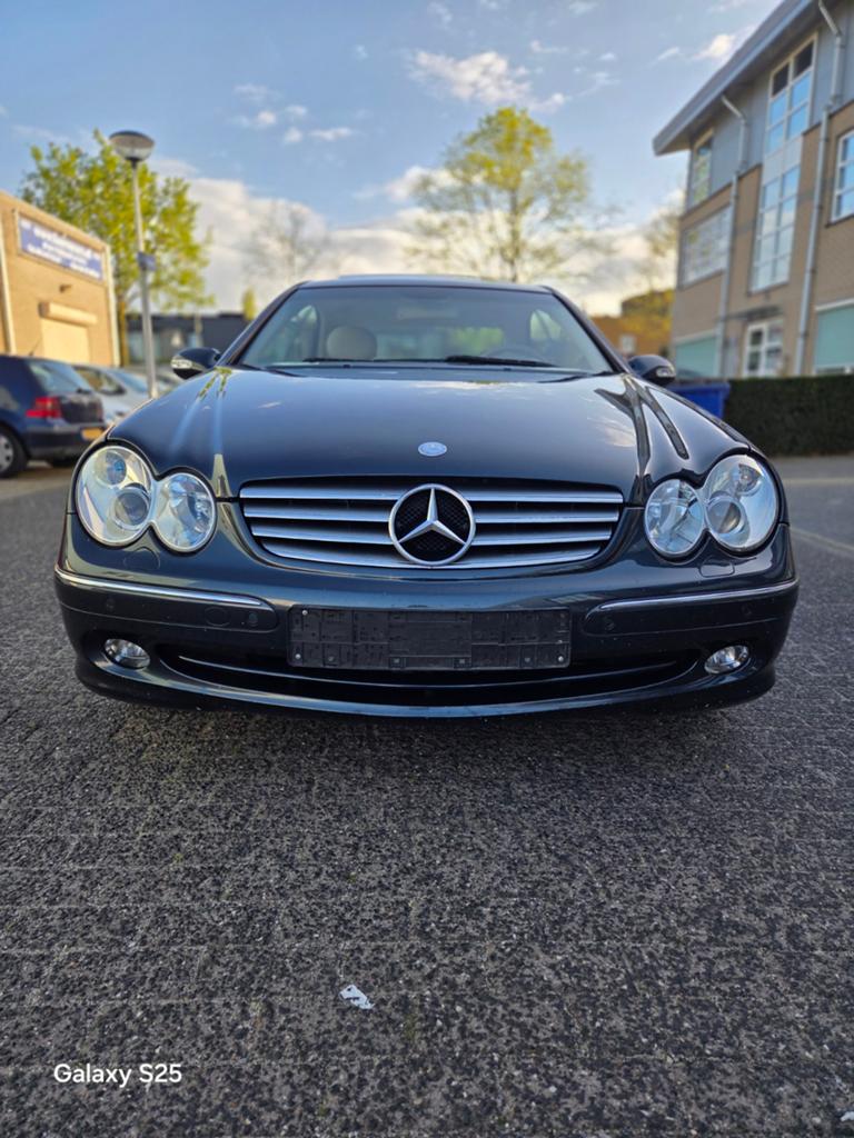 Mercedes-Benz E320 V6, Auto's, Mercedes-Benz, Bedrijf, Ophalen