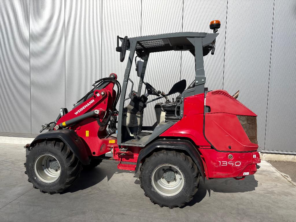 Weidemann 1390 kniklader, Zakelijke goederen, Machines en Bouw | Kranen en Graafmachines, Ophalen, Wiellader of Shovel