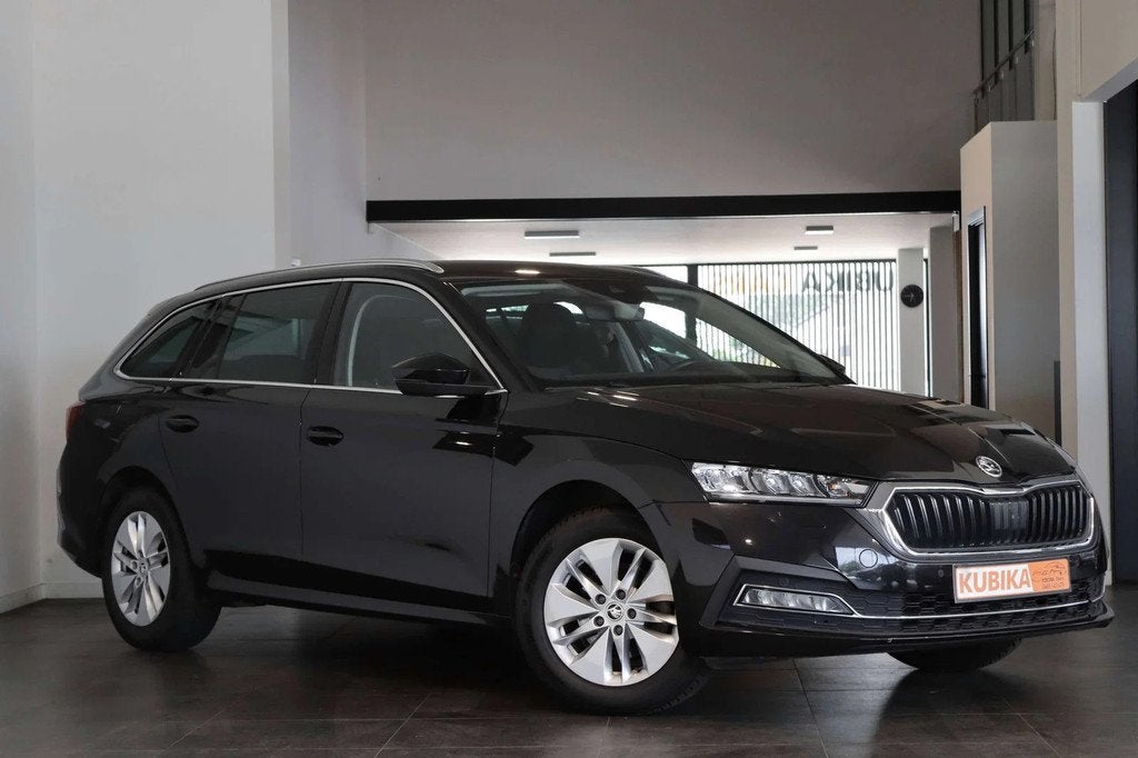 Skoda Octavia SW 1.0 TSI eTec MHE DSG BTW* CruiseC Carplay T, Automaat, Stof, Gebruikt, Bedrijf