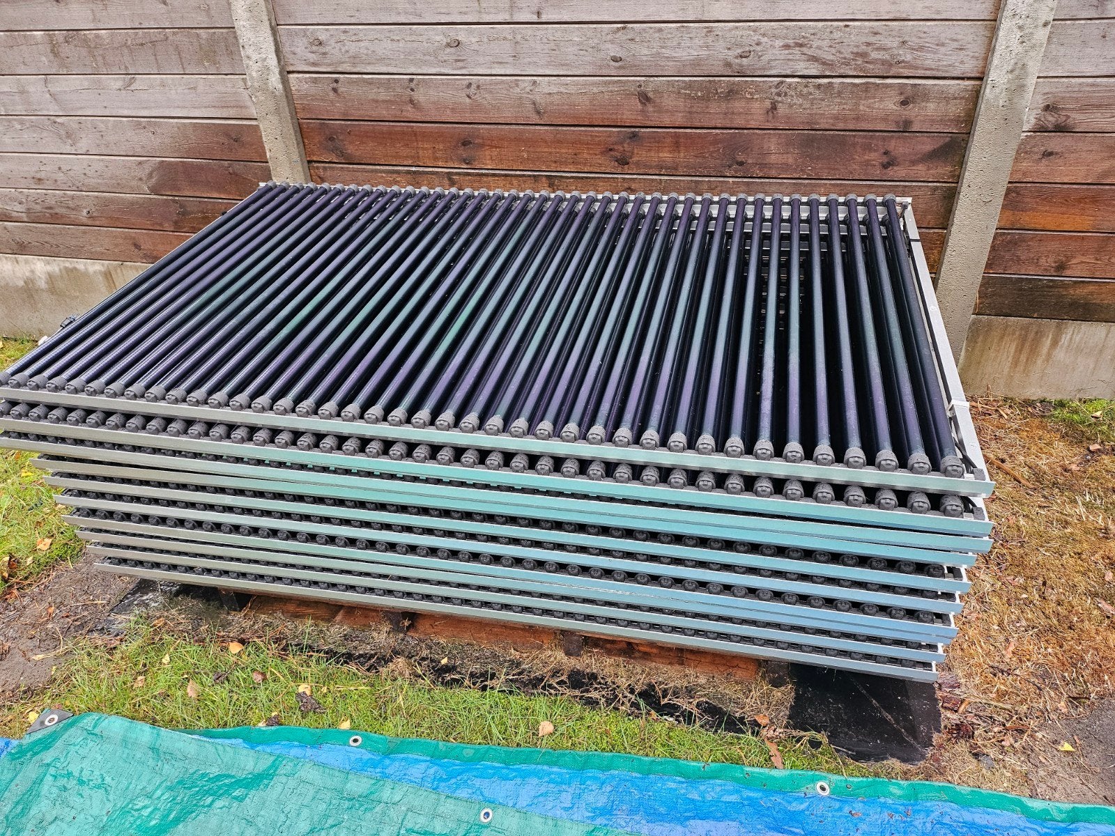 10 losse zonnepanelen, Ophalen
