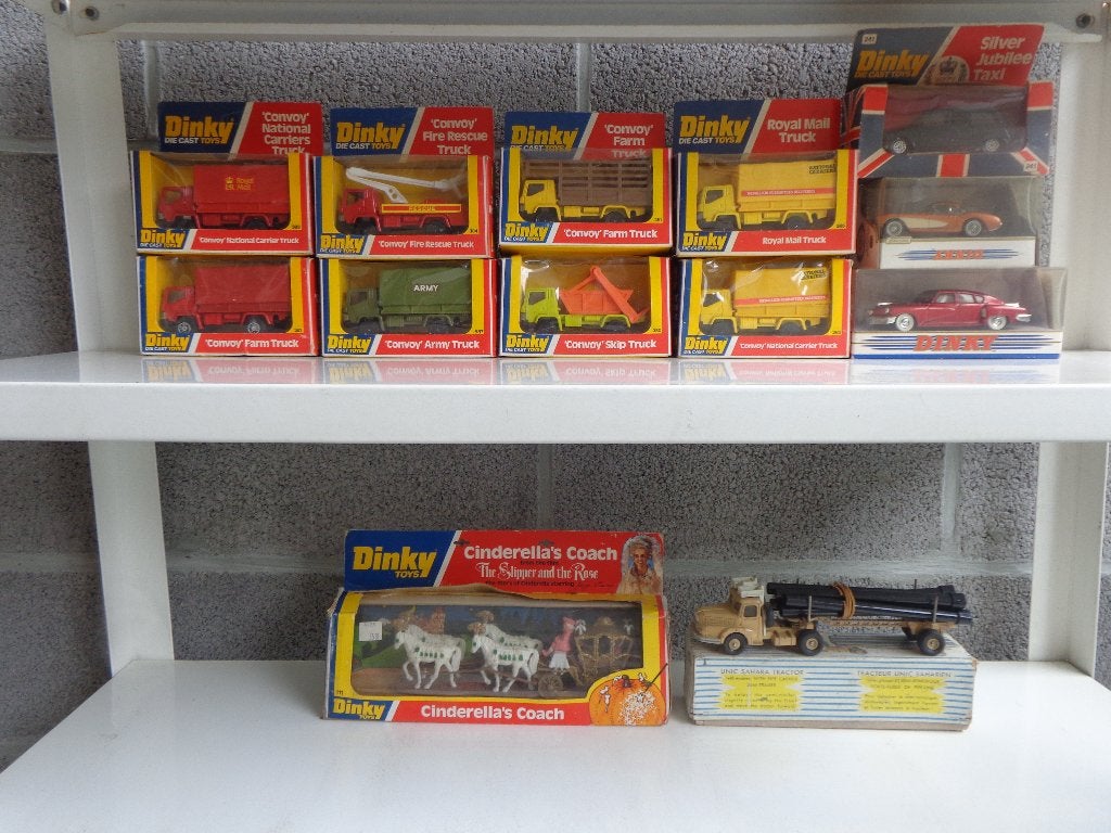 camions miniatures dinky toys, Enlèvement ou Envoi, Comme neuf, Bus ou Camion, Dinky Toys