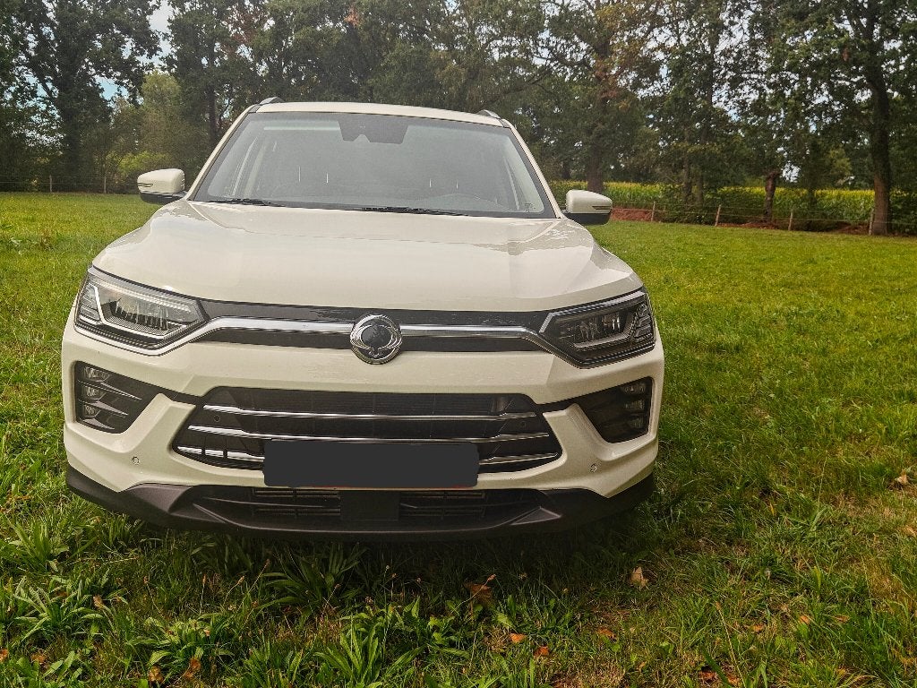 ssang yong korando 1.5 Sapphire 2021, Autos, Cuir, Entretenue par le concessionnaire, Noir, 5 places