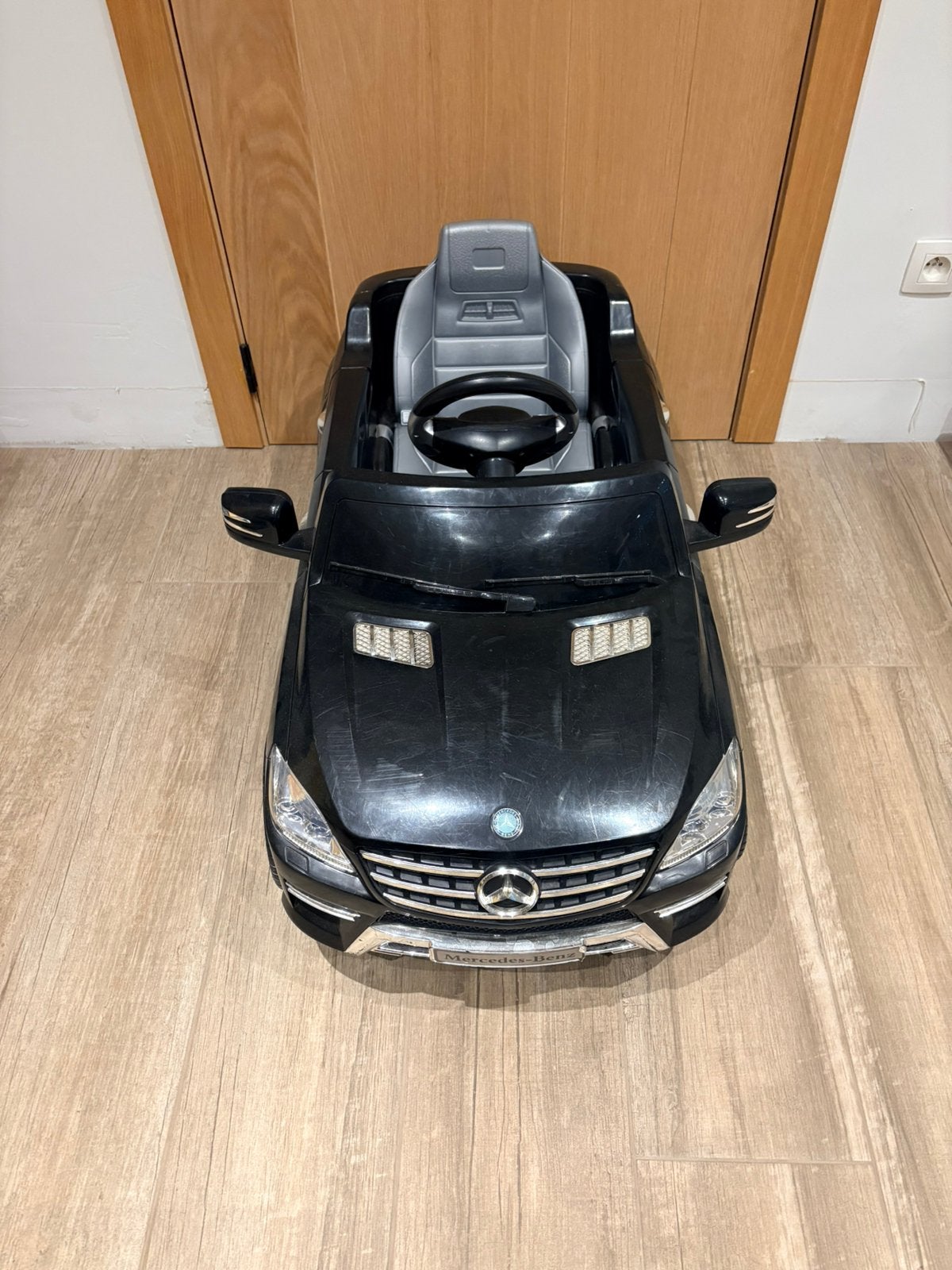 Mooie Mercedes benz speelgoed auto op accu., Gebruikt