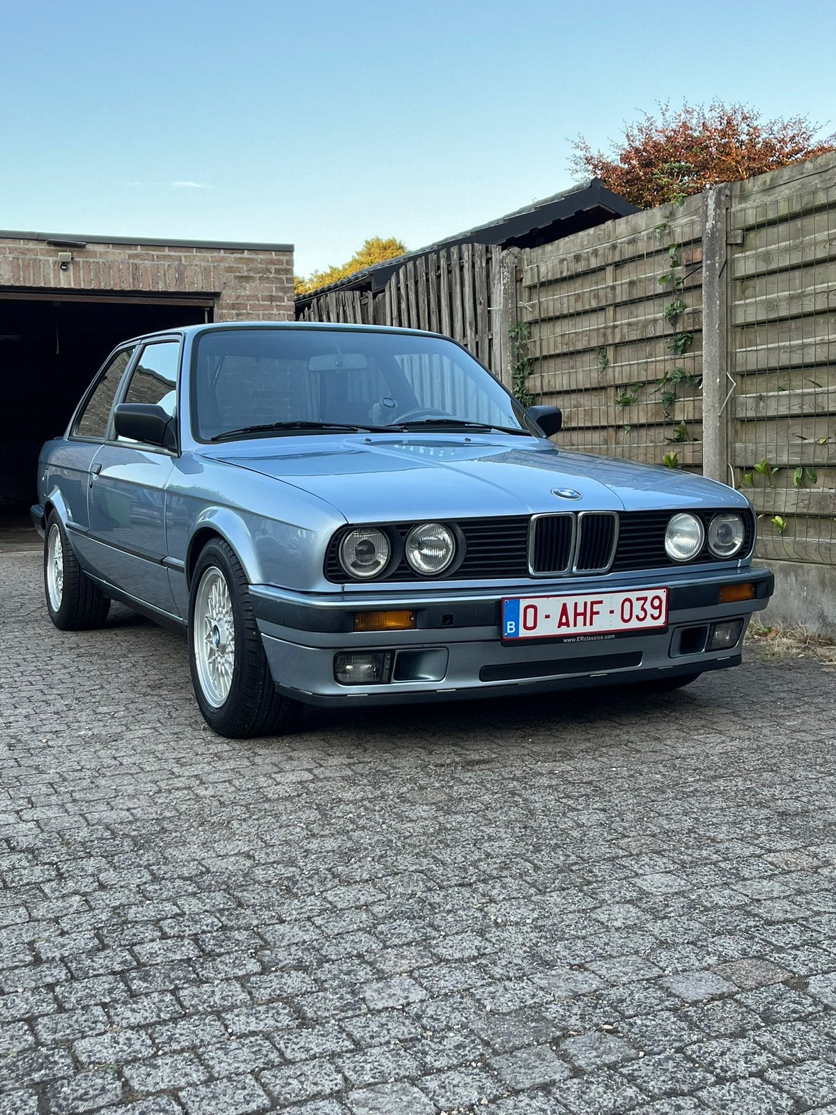 BMW 316i E30, Autos, 100 kW, Achat, Bleu, 2 portes