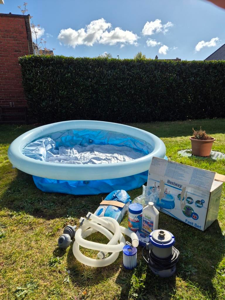 Bestway zwembad 244 cm, 200 à 400 cm, Piscine gonflable, Rond, Enlèvement