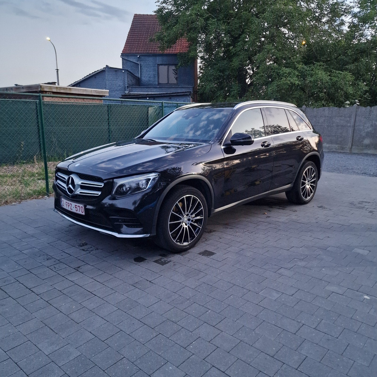 Mercedes 250 cdi 4 matic Amg uitvoering 2016, Autos, Mercedes-Benz, Cuir, Achat, Entretenue par le concessionnaire, Noir