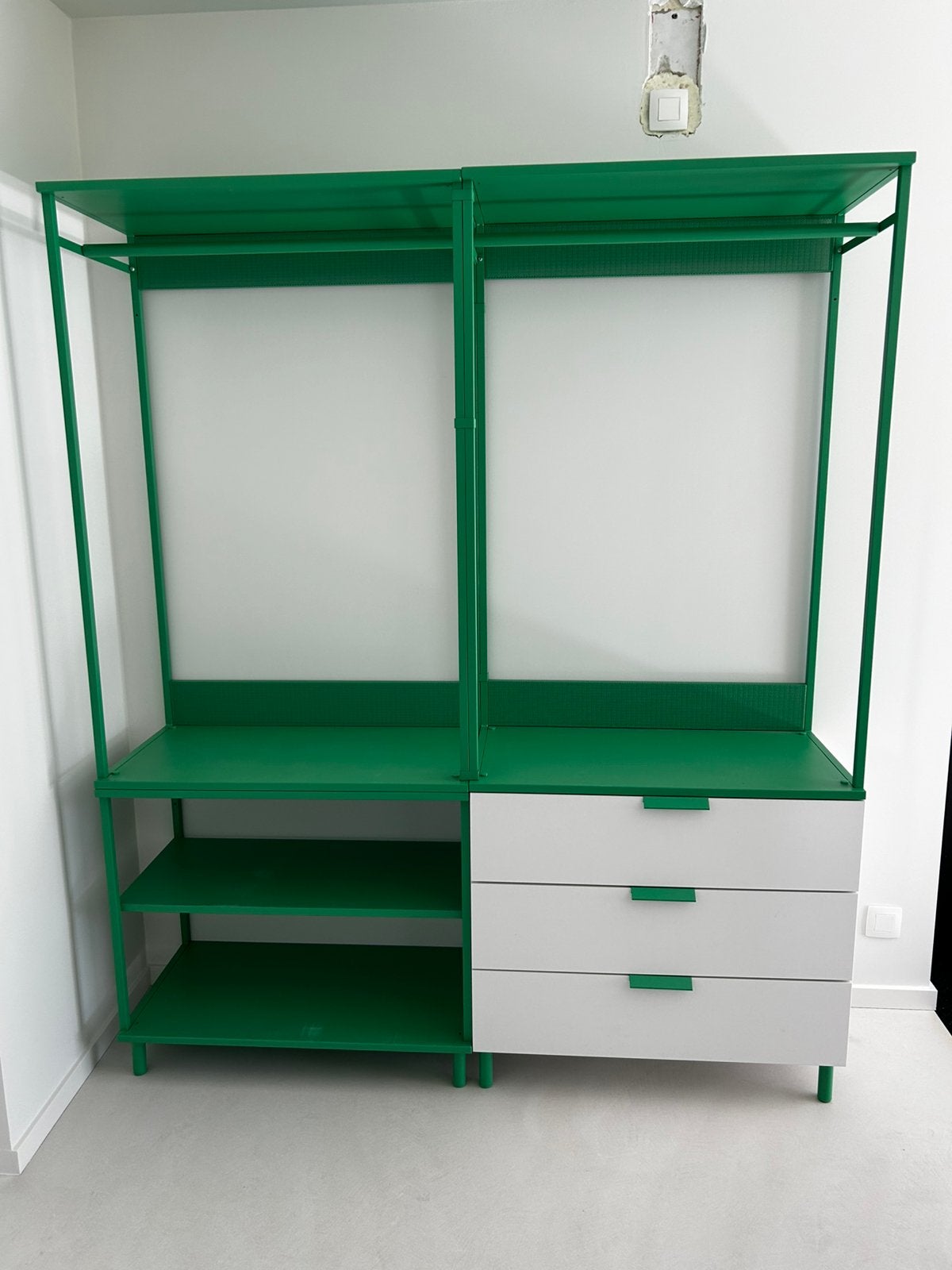 Vestairekast Ikea, Ophalen, Zo goed als nieuw