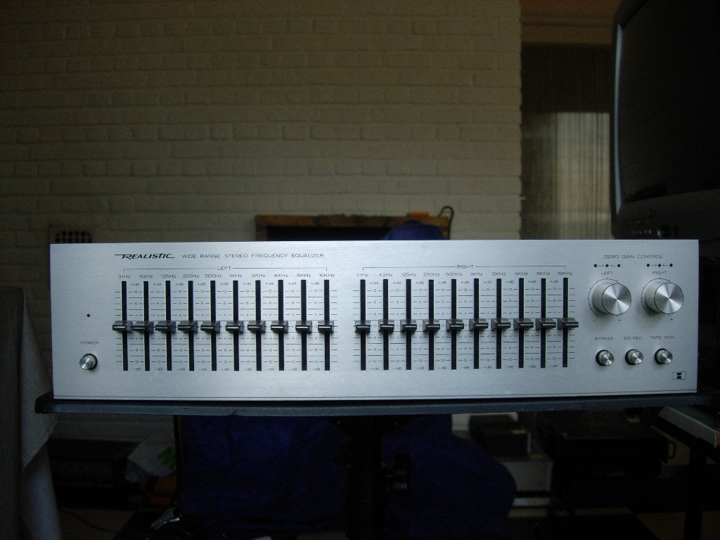 égaliseur hifi realistic 31-2000, TV, Hi-fi & Vidéo, Envoi, Utilisé, Autres marques