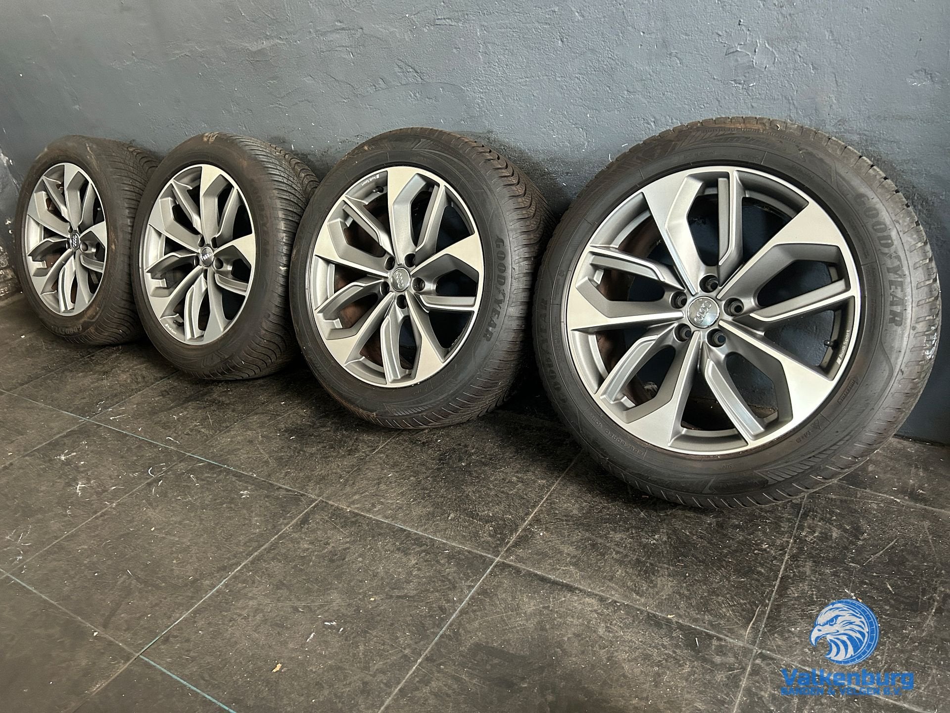 7-8mm! Originele Audi E-Tron 4KE Q7 4M Q8 4M8 20 inch antrac, Auto-onderdelen, Banden en Velgen, Gebruikt, 255 mm, -, -