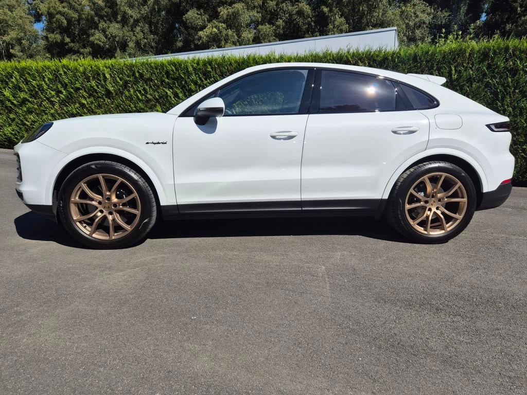 Porsche cayenne hybride coupé etat neuf, Autos, Cuir, Cayenne, Entretenue par le concessionnaire, 5 cylindres