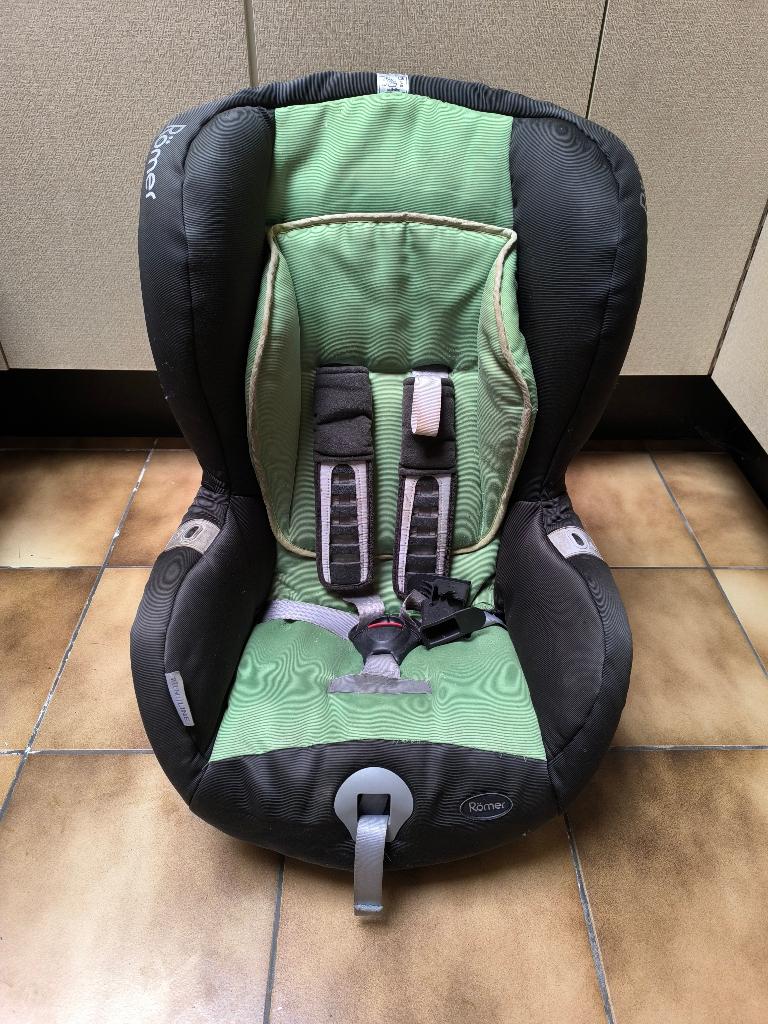 Römer autostoel Isofix, Kinderen en Baby's, Autostoeltjes, Ophalen, Romer, Gebruikt, 0 t/m 18 kg