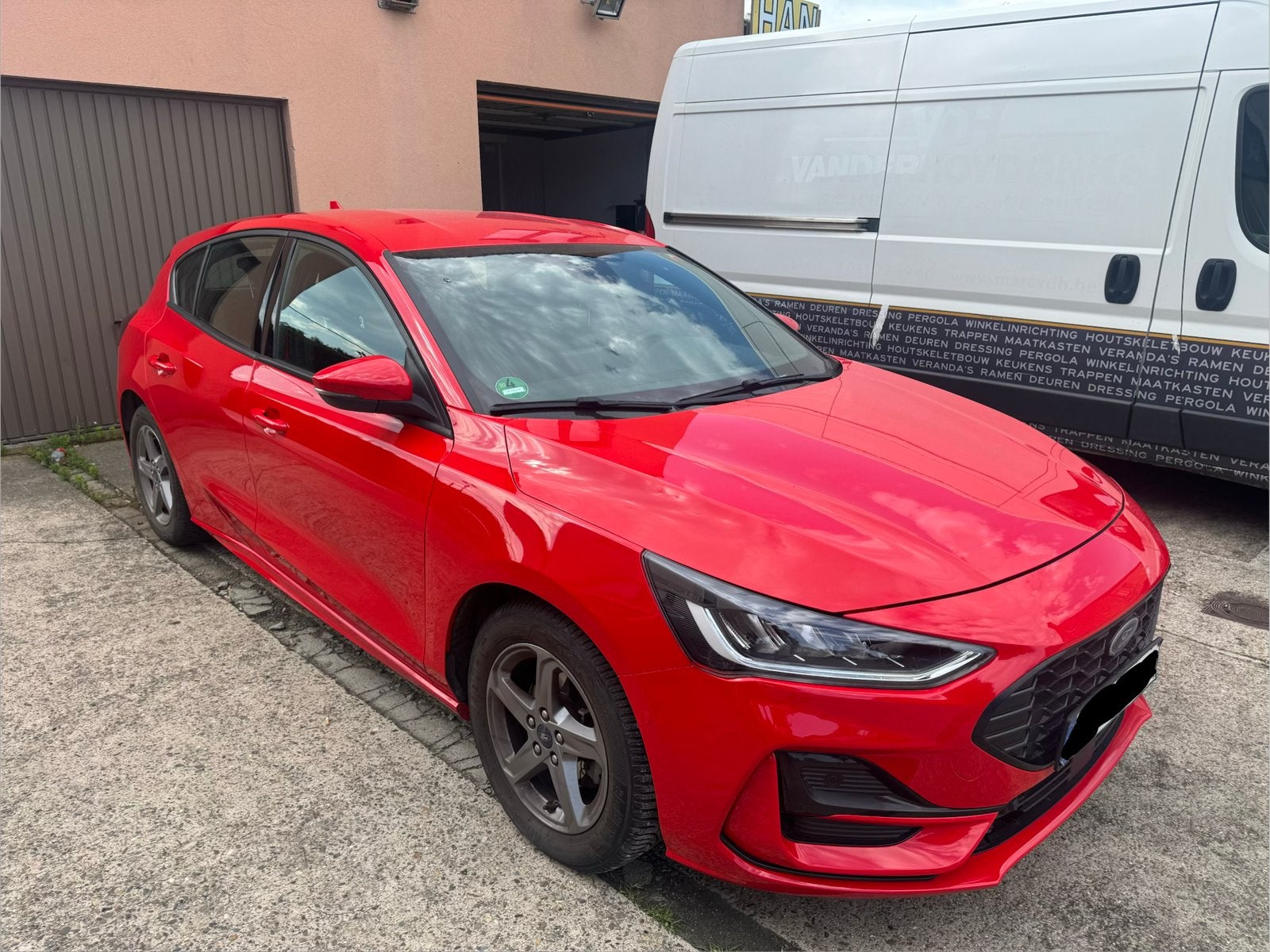 Ford Focus 1.0i EcoBoost Hybrid ST-Line Handelaar/Marchand, Autos, Achat, Euro 6, Entreprise, Boîte manuelle