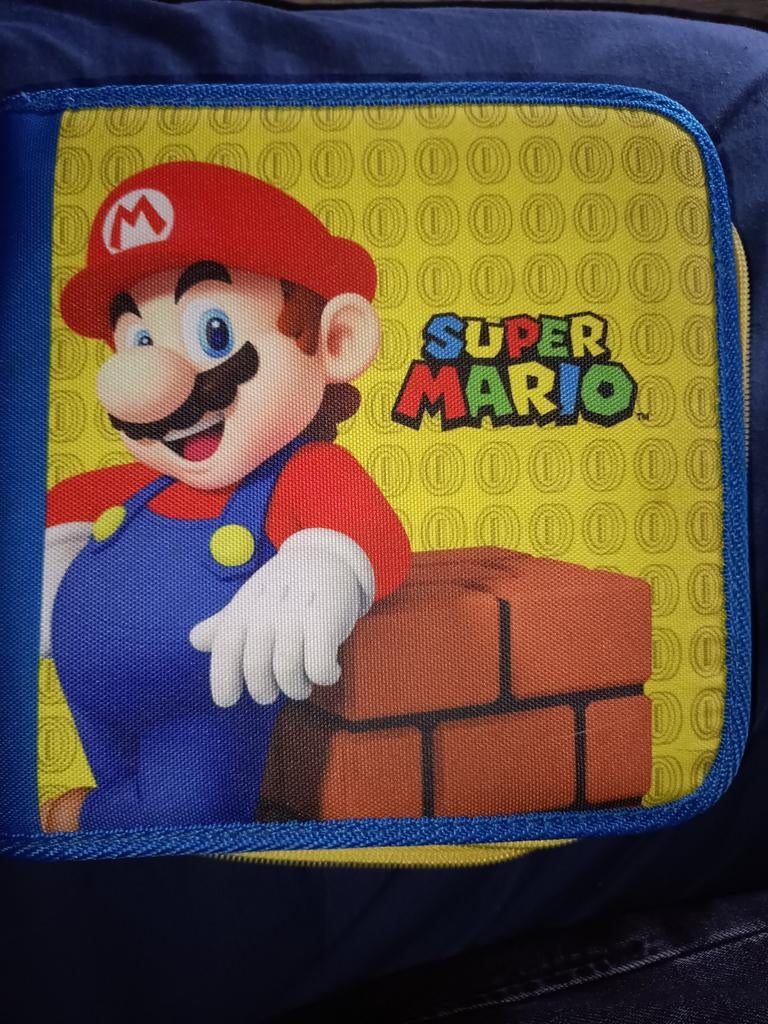 Super Mario Nintendo 3ds carry case official Nintendo, Consoles de jeu & Jeux vidéo, Consoles de jeu | Nintendo 2DS & 3DS, Enlèvement ou Envoi