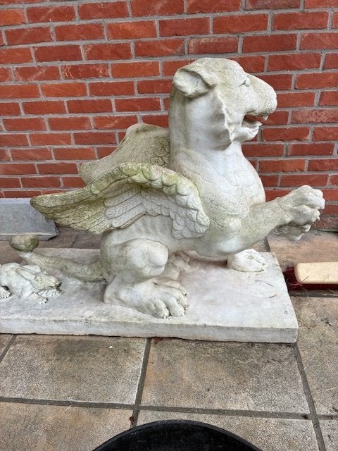 tuinbeeld griffioen, Tuin en Terras, Ophalen, Gebruikt, Steen, Dierenbeeld