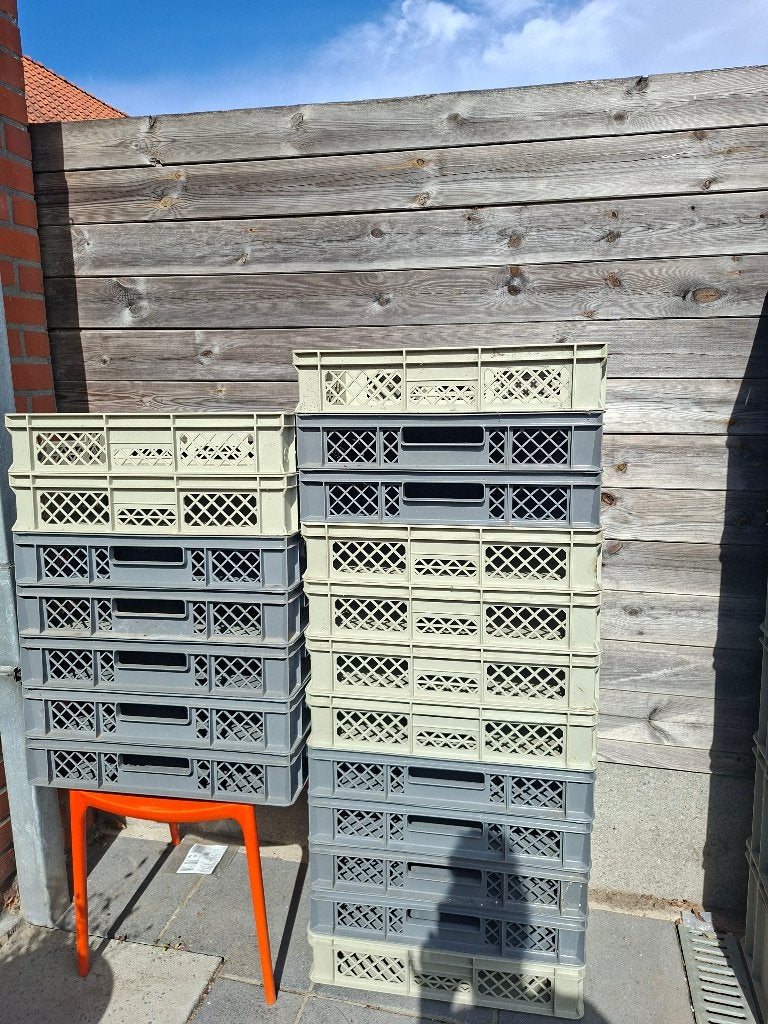 Stapelbakken plastiek - goeie kwaliteit, 35 à 50 cm, Enlèvement, Utilisé, Moins de 40 cm