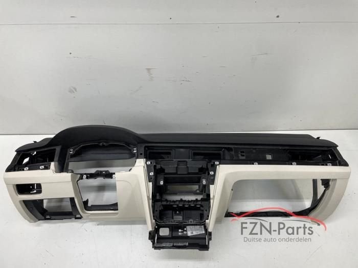 VW Passat B8 Dashboard los Twotone Zwart/beige, Auto-onderdelen, Ophalen of Verzenden, Gebruikt