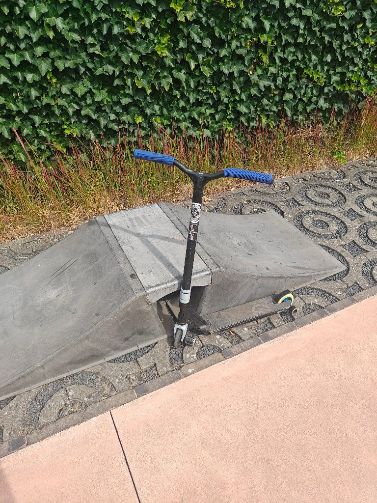 Stunt step, Fietsen en Brommers, Steps, Ophalen, Gebruikt, Overige typen, Oxelo