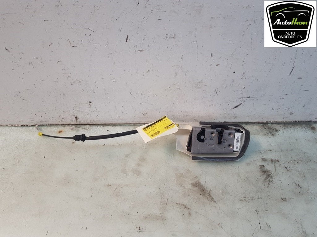 SERRURE DE PORTE RODS ARRIÈRE DROIT (|150067500A|150067500B, Germany_Sales@tesla.com, Utilisé, Autres marques automobiles, Ludwig-Prandtl-Straße 27 - 29
12526  Berlin, DE